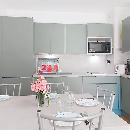 L'iris By Interhome * Sanary-sur-Mer