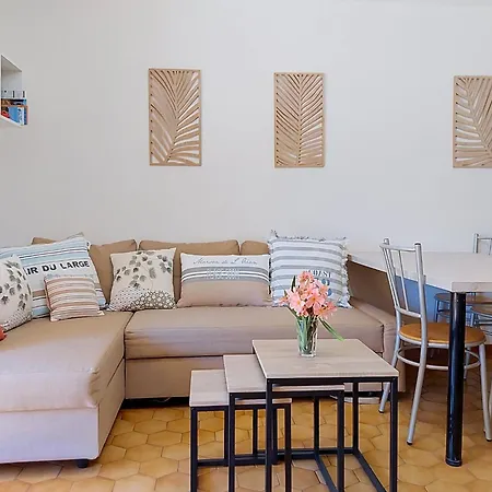 L'iris By Interhome Sanary-sur-Mer
